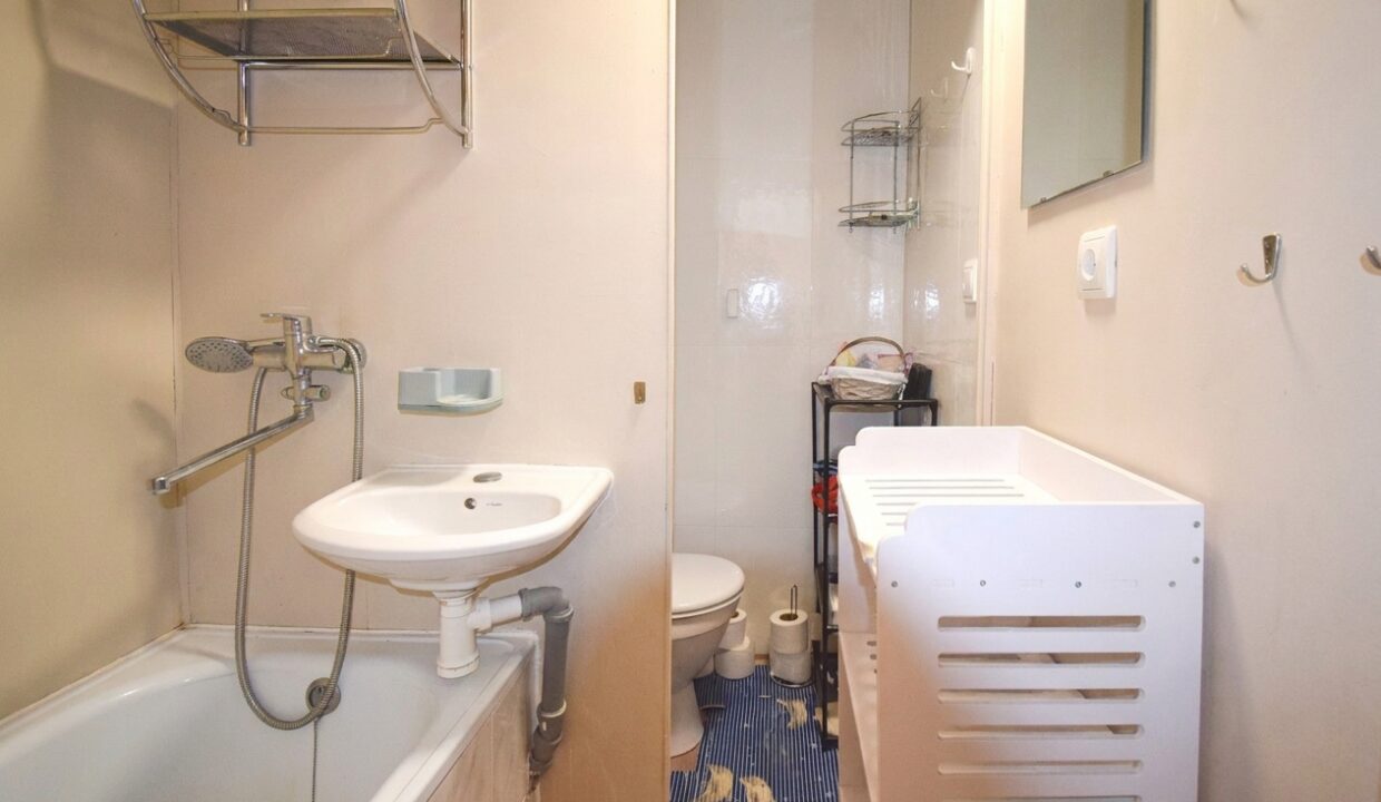 interior-viz-1787151170519