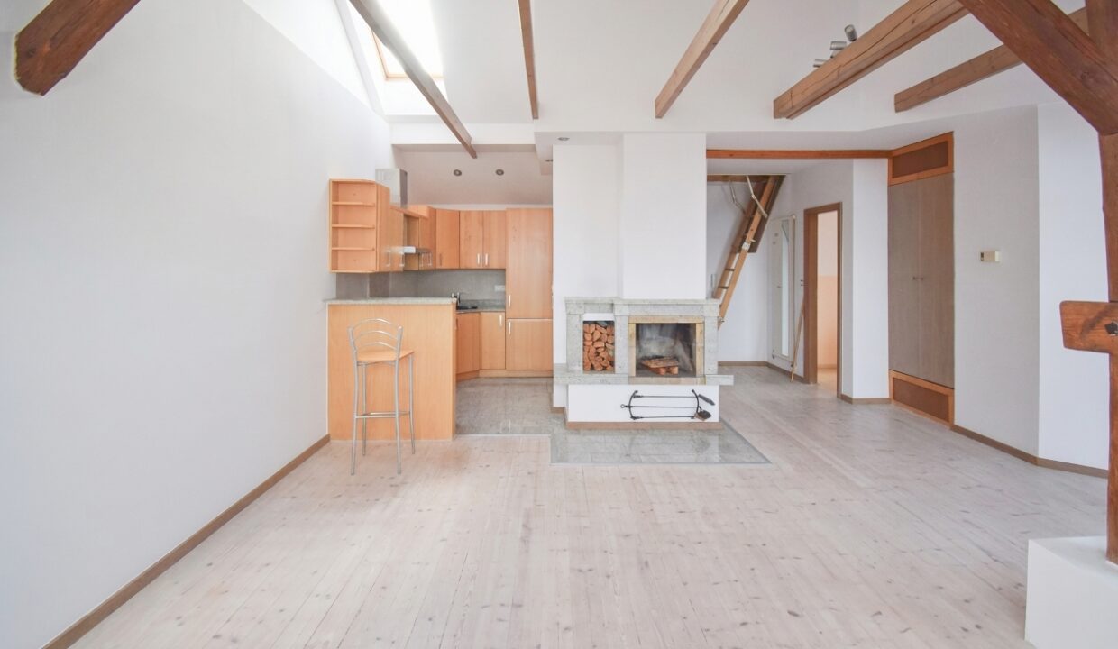 interior-viz-1791898849689