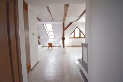 interior-viz-1791899358404
