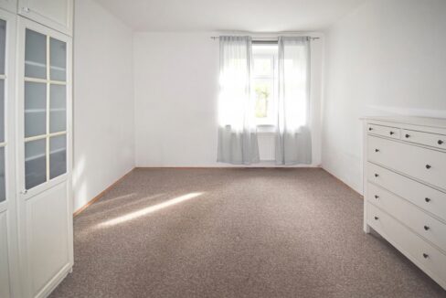 interior-viz-1792908529421