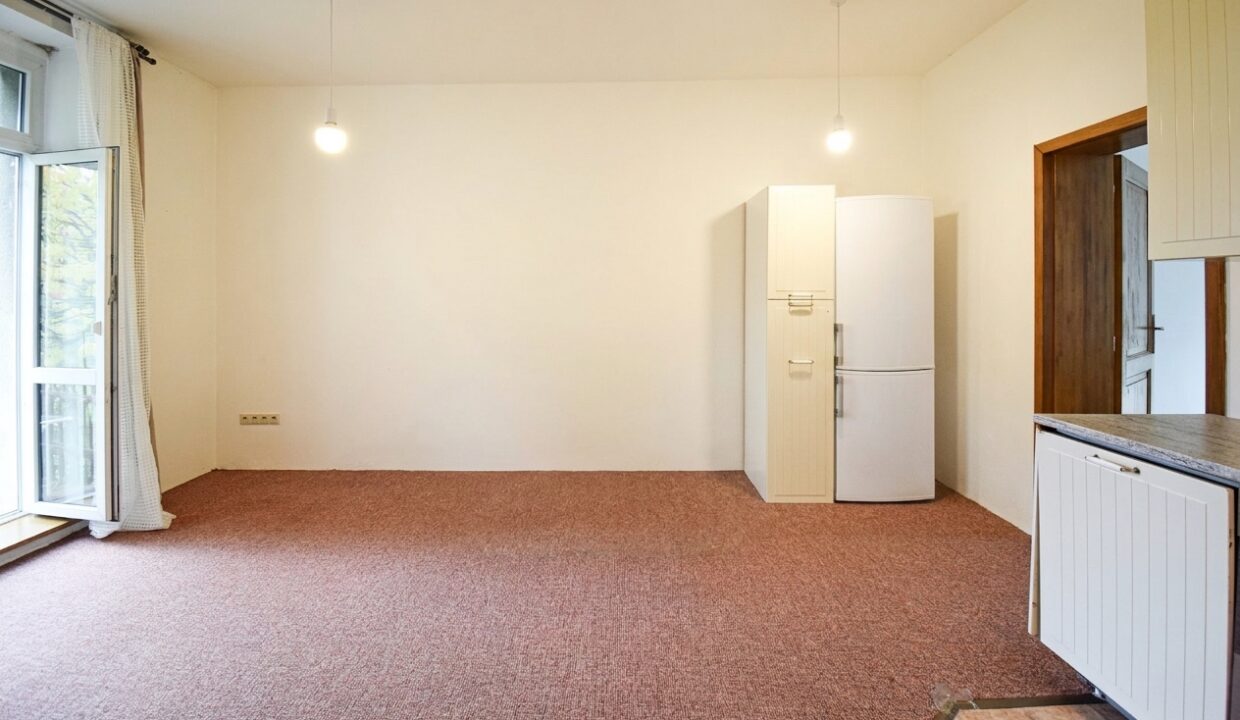 interior-viz-1792908629784